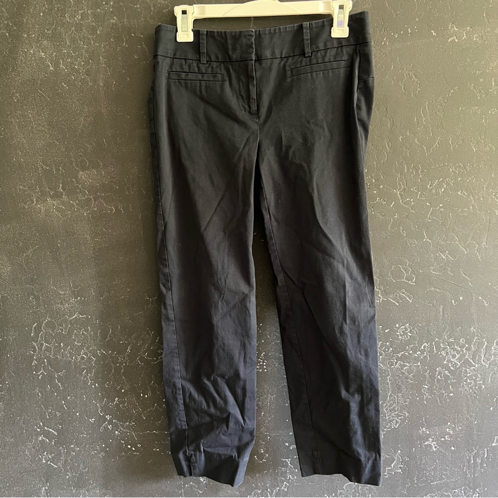 Ann Taylor Cropped Twill Pants Size 2